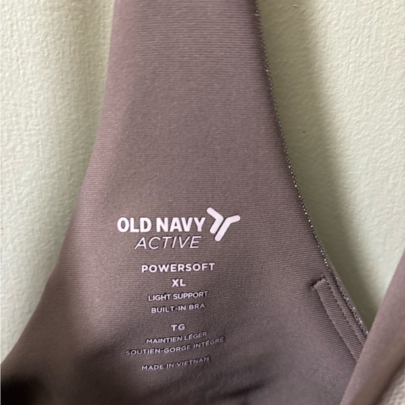 Old Navy Tank Shiny Colour - Picture 2 of 2